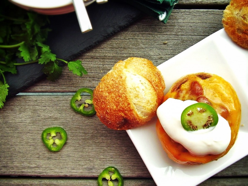 mini vegan chili and cheese bowls