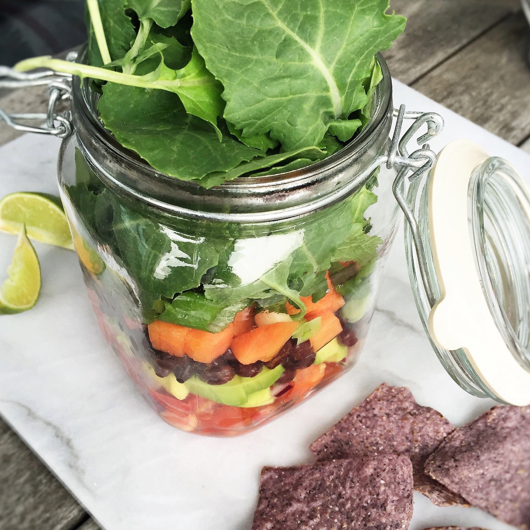 black bean, papaya, and power green taco salad bowl_tips2_