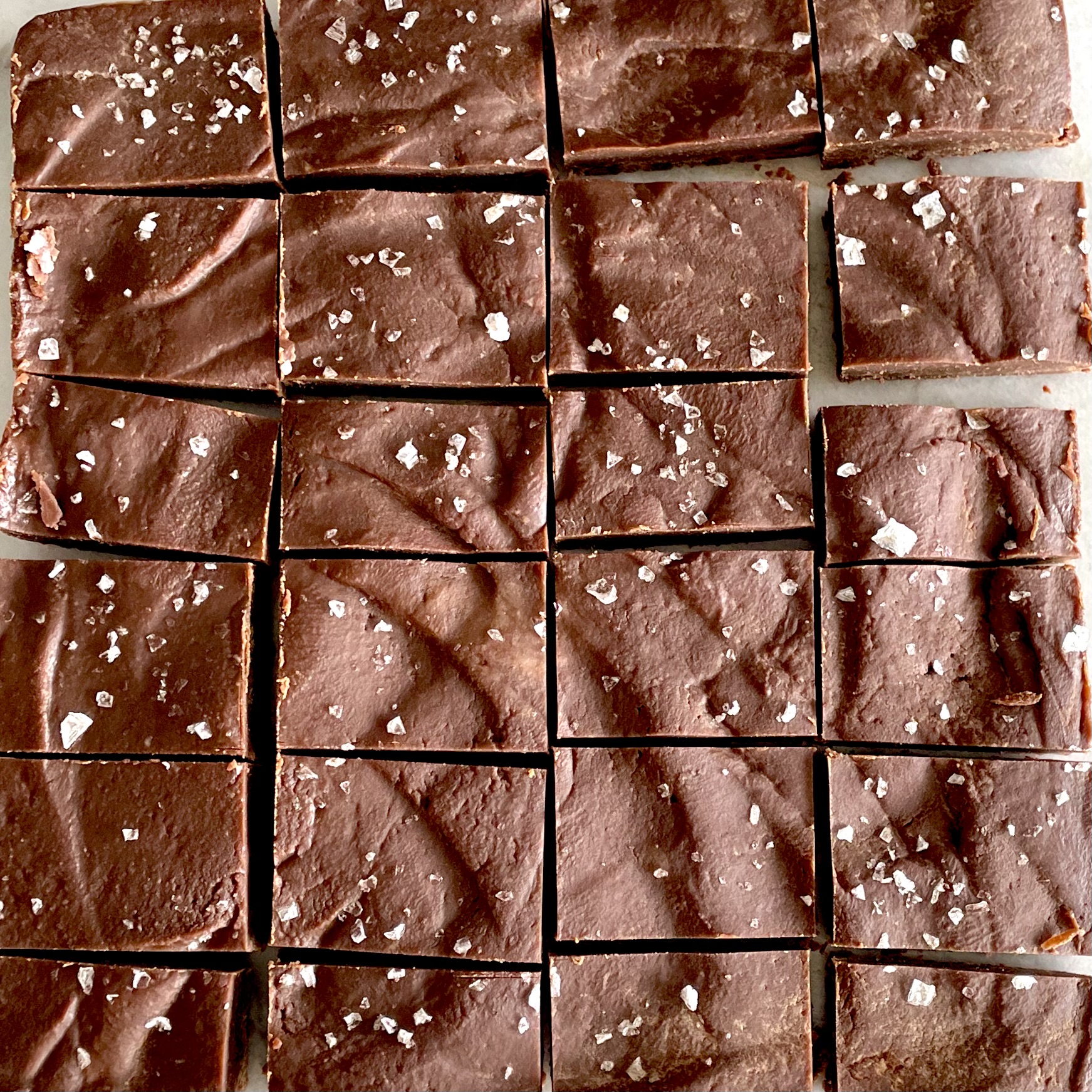 24 pieces of chocolate tahini fudge with sea salt